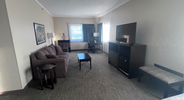 Четырёхместный люкс Cobblestone Inn & Suites - Fort Dodge