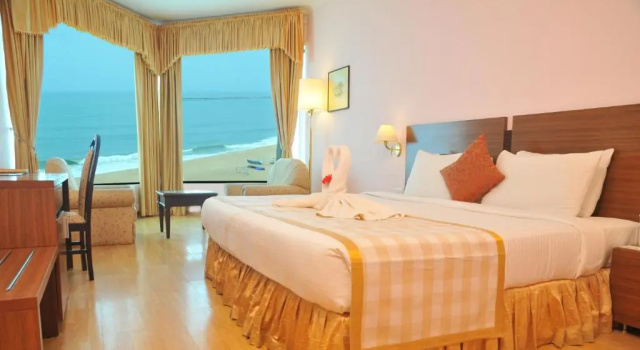 Номер Premium The Quilon Beach Hotel and Convention Center