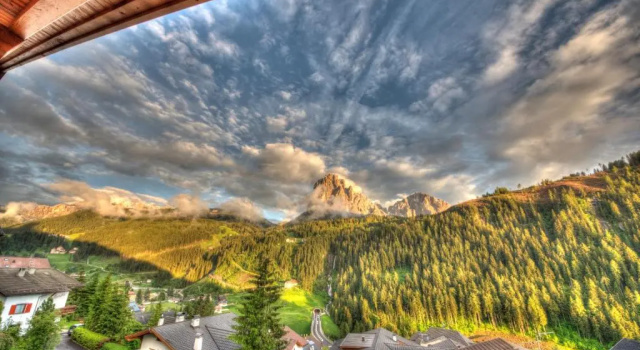 Enjoy Dolomites - Chalet, Забронировать Шале Санта-Кристина-Вальгардена Валь-Гардена