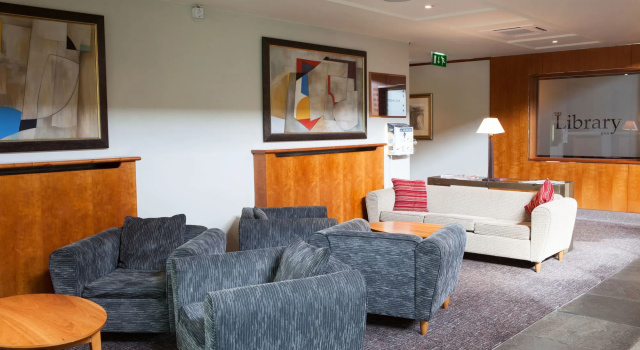 Apollo Hotel