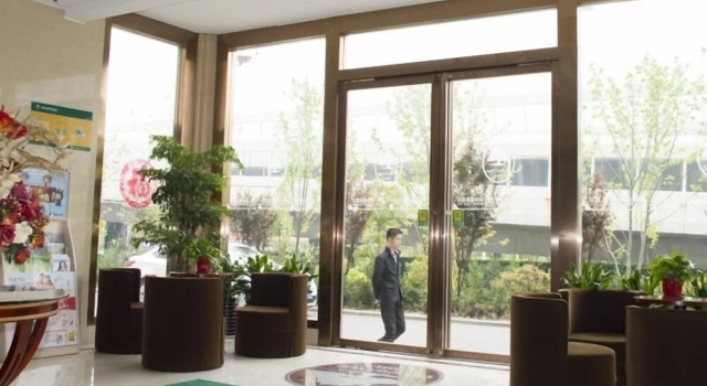 GreenTree Inn Hefei Luyang District North Fuyang Road Luyang Industrial Park Express Hotel, Varaa Hotelli Edulliset hotellit Hefei:ssä