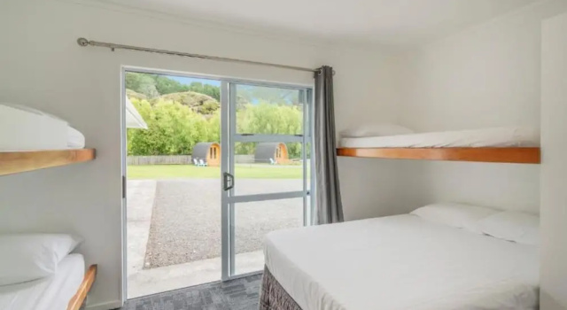 Четырёхместный номер Standard Coromandel Shelly Beach TOP 10 Holiday Park