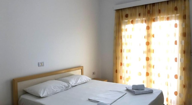 Студия с балконом Dine Hotel