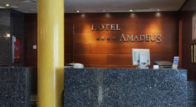 Hotel Amadeus, Забронировать Отель Отели Valladolid Province 4 звезды, 4*