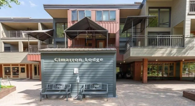Ski In/out In Town! Ski Area Views, Fireplace, Hot Tub 2 Bedroom Condo by RedAwning, Забронировать Апартаменты/квартира Апартаменты Telluride Ski, Апартаменты/квартира
