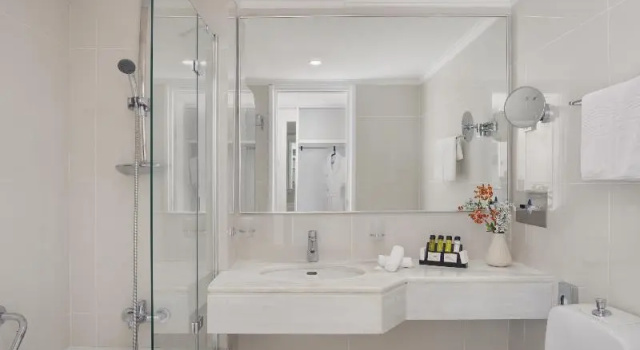 Двухместный номер Standard с балконом Grecian Sands Hotel