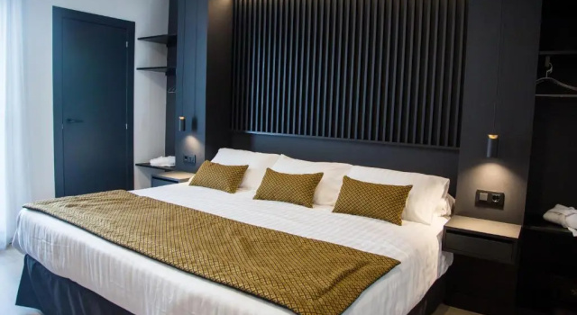 Номер Standard с балконом Hostal Pensió Maricel