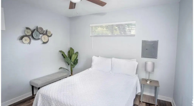 Remodeled Vintage Charm 1br/1ba Apt Close to DT, Забронировать Дом для отпуска Сан-Антонио Bexar County, рядом с Crockett Square