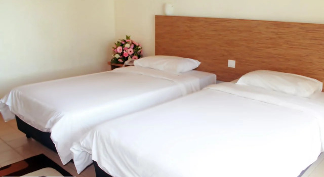 Lovita Tanjung Bidara Beach Resort, Rezerwuj Ośrodek wypoczynkowy Hotele All Inclusive w Malakka, All Inclusive