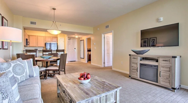 Destin Resort W/ Pool Deck & Beach Shuttle! 2 Bedroom Condo, Забронировать Курортный отель Дестин Emerald Coast, рядом с Государственный парк Henderson Beach