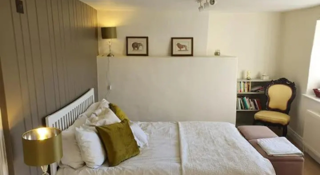 Church Farm House, Забронировать Фермерский дом Фермерские дома Глостершир, Фермерский дом