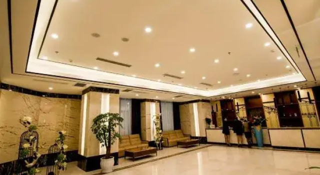 Minghua Hotel, Prenota Hotel Mianyang Sichuan