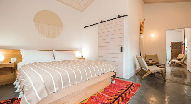 Люкс Surf Lodge