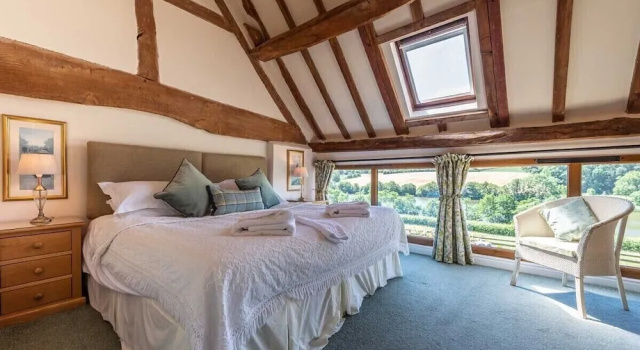 The Dinney Holiday Cottages, Забронировать Дом для отпуска Бриджнорт Шропшир