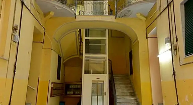 In Centro B&B, Забронировать Отель «постель и завтрак» Кастелламмаре-ди-Стабия Полуостров Соррентине