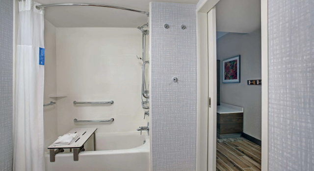 Hampton Inn Salisbury, Rezervovat Hotel Salisbury Severní Karolína