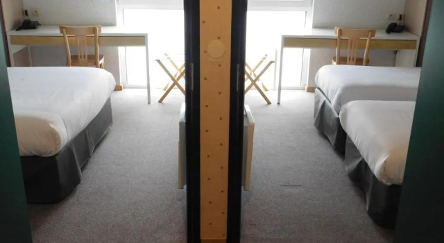 Семейный номер Standard Brit Hotel Argentan