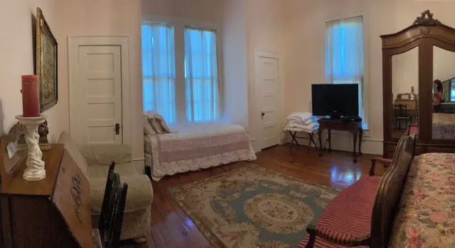 Номер Classic Rose House Inn