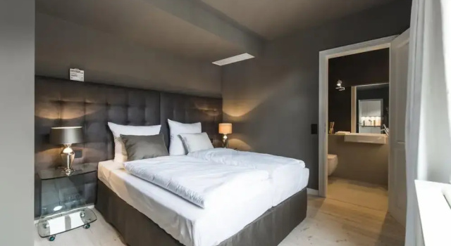 Апартаменты Luxury BS Suites