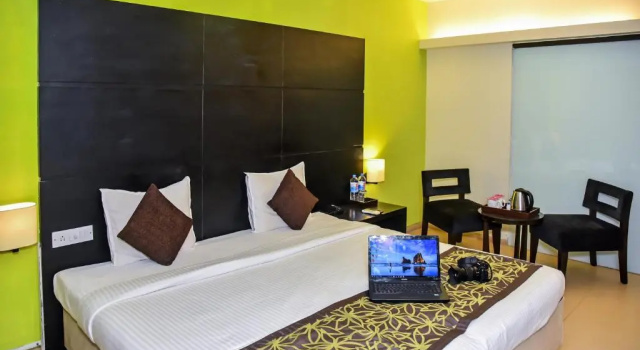 Номер Deluxe Citrus Hotel Lonavala