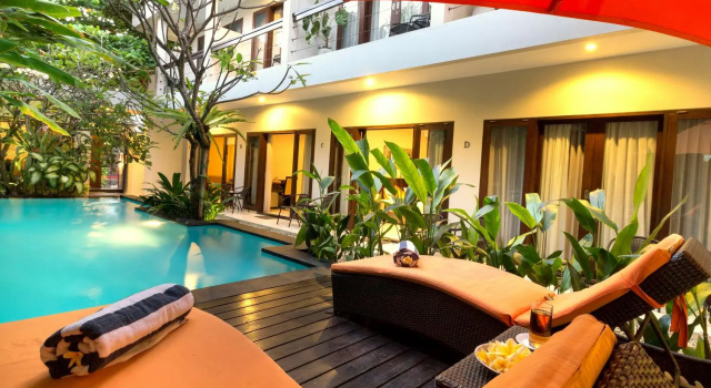 Номер Superior The Pavilion Hotel Kuta