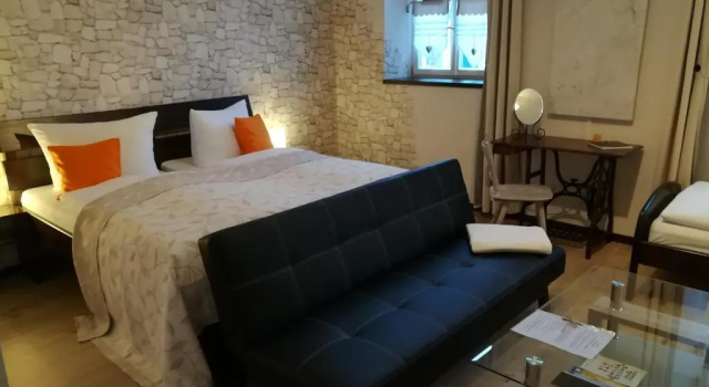 Апартаменты Ferienwohnung Sesslach Altstadt