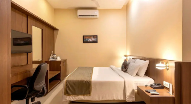 Номер Superior с балконом Kwality's Motel Shiraz