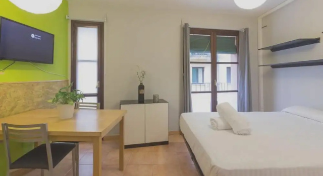 Studio in Tarragona, With Wifi