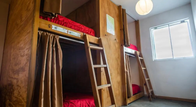Кровать в общем номере Viajero Paracas Hostel