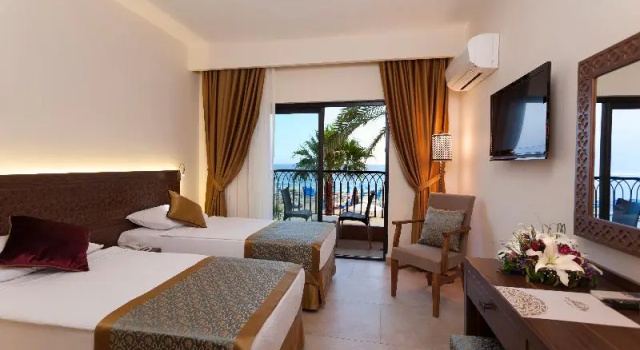 Номер Alaaddin Beach Hotel - Adult Only