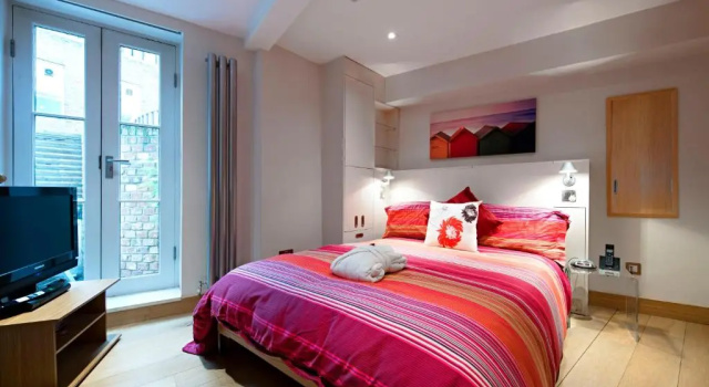 Апартаменты HomefromHolme St Peters Mews