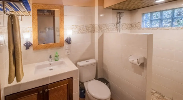 Двухместные апартаменты Kemangi Apartments and Yoga Space