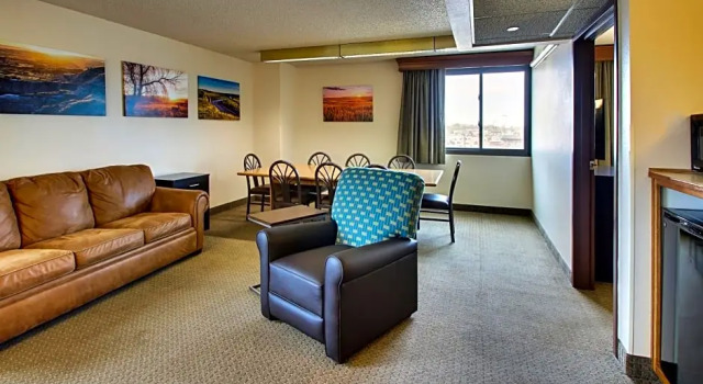 Двухместный люкс EverSpring Inn