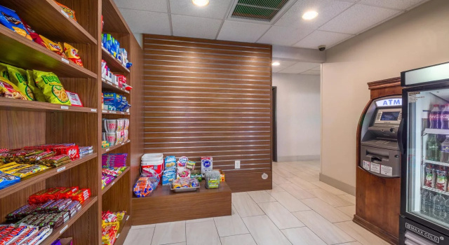 Holiday Inn Express Hotel & Suites Phoenix-Airport by IHG, Buchen Sie Hotel South Mountain Phoenix