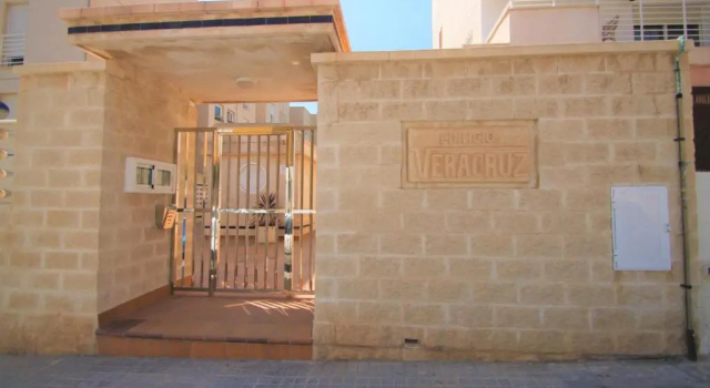 Apartamento CasaTuris enfrente al mar en Playa Muchavista C102, Забронировать Апартаменты/квартира Отели Коста-Бланка с парковкой, Парковка