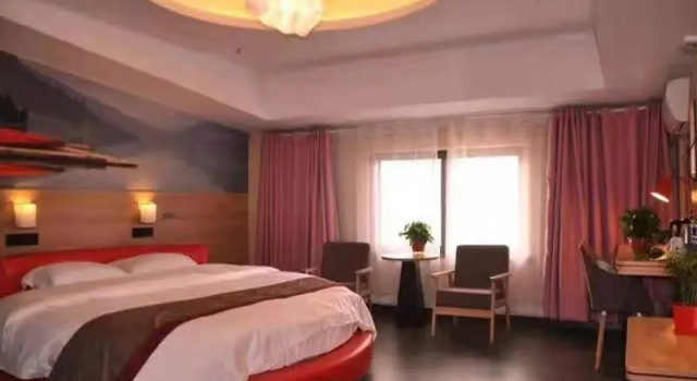 Thank Inn Hotel Anhui Fuyang Business and Trade City, Забронировать Отель Фуян Аньхой