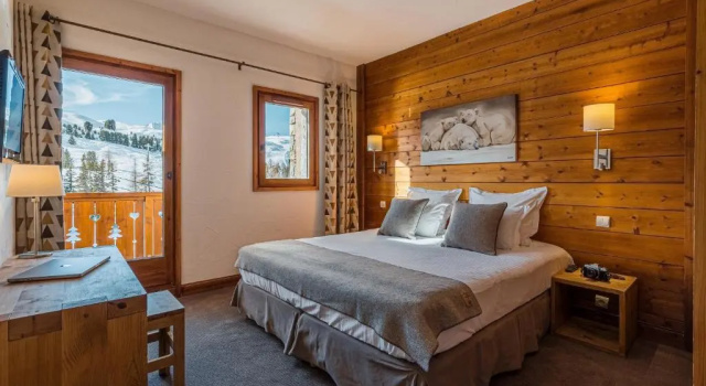 Двухместный номер Standard с балконом Hôtel Carlina by Les Etincelles