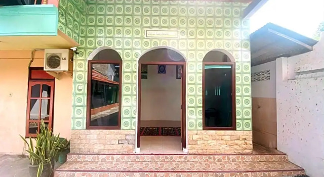 Hotel Gerung 1 RedPartner, Rezervovat Hotel Nganjuk East Java