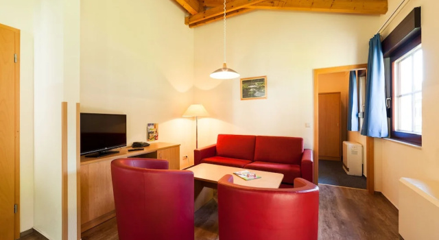 Trixi Park Zittauer Gebirge - Ferienhäuser, Hotel und Camping, Забронировать Кемпинг Отели Zittau Mountains с парковкой, Парковка