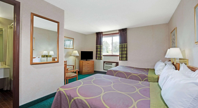 Super 8 by Wyndham Kenmore/Buffalo/Niagara Falls Area, Забронировать Отель Отели Кенмор с бассейном, Бассейн
