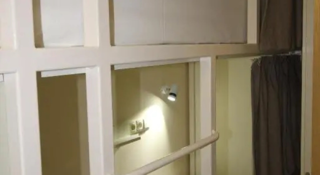 Кровать в общем номере Hostel Jeal