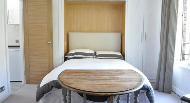 Knightsbridge 1 Bedroom Flat