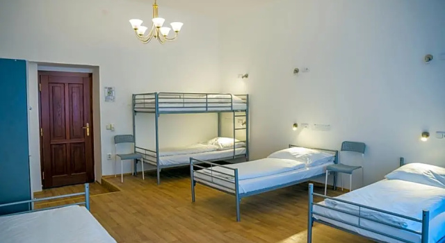 Кровать в общем номере Hostel Little Quarter