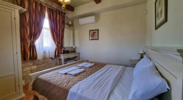 Двухместный номер Standard Asion Lithos Suites with Private Pools