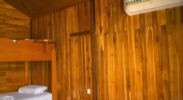 Sunset Lodge, Забронировать Дом для отпуска Коттеджи Пунтаренаса, Коттедж