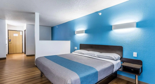 Motel 6 Indianapolis, IN - Southport, 予約 モーテル Southport インディアナ州