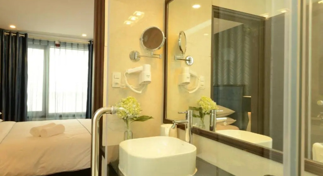 Двухместный номер Deluxe Hanoi Emerald Waters Hotel & Spa