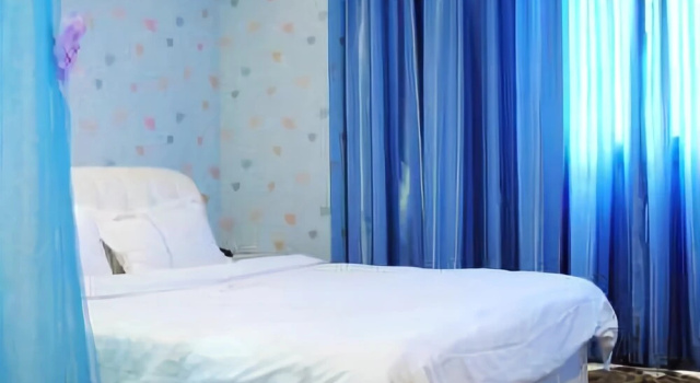 Chongqing Aichao Theme Hotel, Забронировать Отель Юйбэй Чунцин