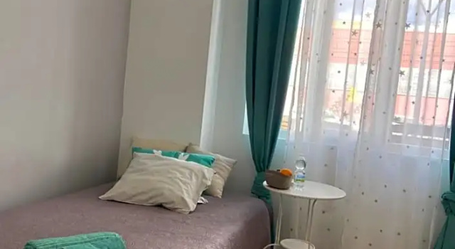 Hostal Orange Vibes, Забронировать Отель Патерна Valencia Province