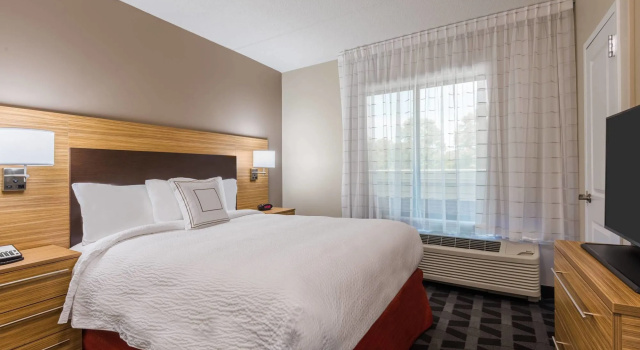 TownePlace Suites Latham Albany Airport
